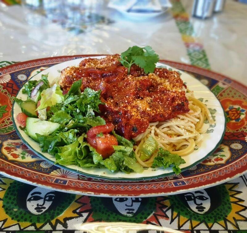 Spaghetti in Rose Sauce with Beef